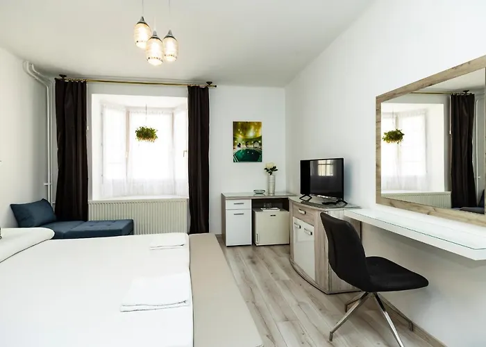 Dobo Vendeghaz 3* Eger