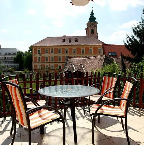 Pensionat Dobo Vendeghaz Eger